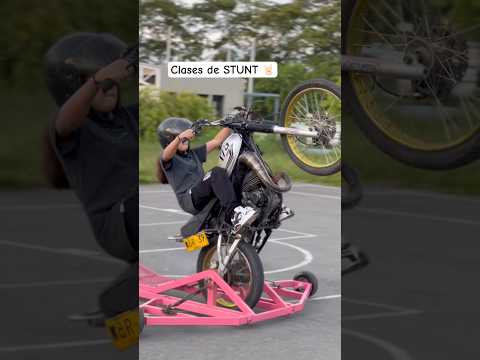 Ahora es más fácil 🔥 #stunt  #parati  #video  #videoviral  #videoshort  #videoshorts  #shortvideo