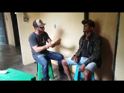 Vou lhe dar um presente, mas só se vc não tiver se não dou a outro!!!