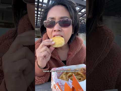 Orang Amerika makan ayam goreng ga pakai nasi