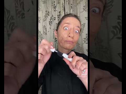 Trasformazione Befana 2023 #letiziacosplay #befana #befana2023