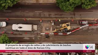 El proyecto de arreglo de calles y de cubrimiento de baches continua en toda el área de Kansas City.