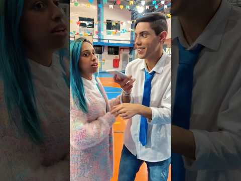 ELA ADOROU A MÚSICA RECREIO 😂 ​⁠@Priscilinha   #shorts