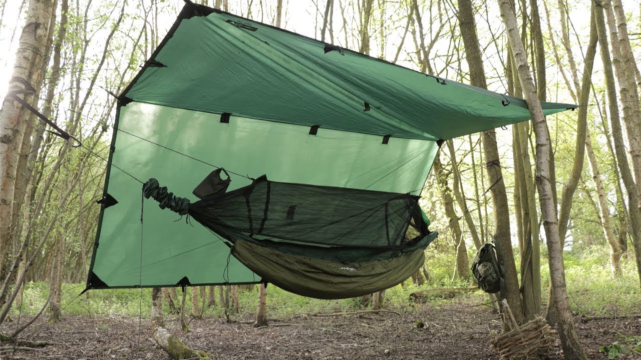 Solo Overnight Hammock Camping - Bushcraft, Foraging for Wild Food to Eat