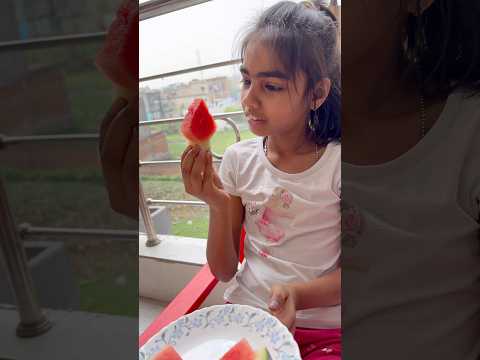 Ye icecream hai ya watermelon 🍉 🤔🤭 #kids #siblings #cute #watermelon #newideas #girl #baby #love