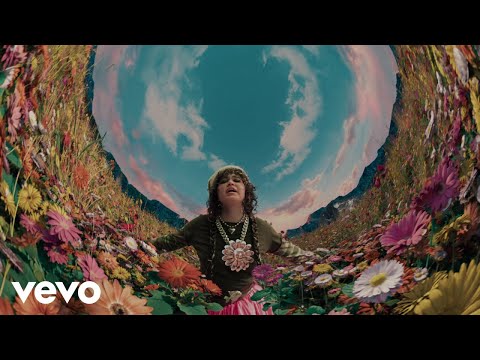 Zedd - Lucky (feat. Remi Wolf) [Official Music Video]