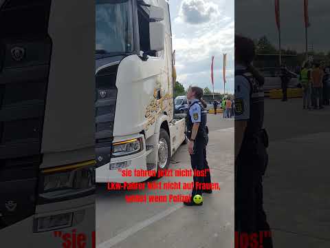 "sie fahren jetzt nicht los!" Lkw-Fahrer hört nicht auf Frauen, selbst wenn Polizei 🤢 #protest