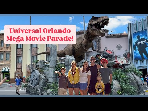 Universal Studios Florida Mega Movie Parade 2025 | Parade with Fan-Favorite Characters!