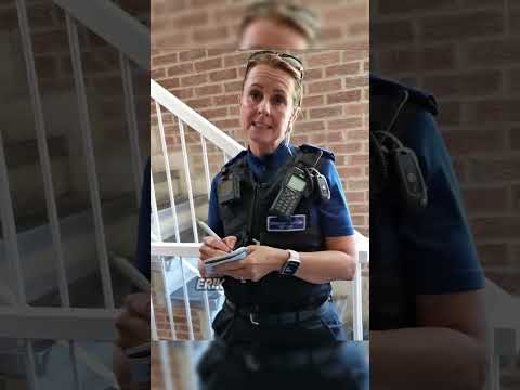 Barang-Barang Gila Ini Ditemukan Saat Mancing Magnet!