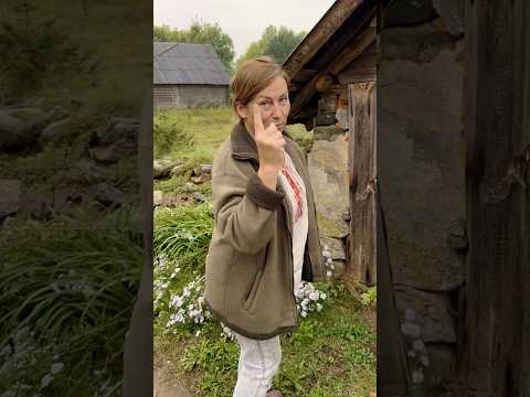 Вековой минимаркет в белорусской деревне! #беларусь #камбуча