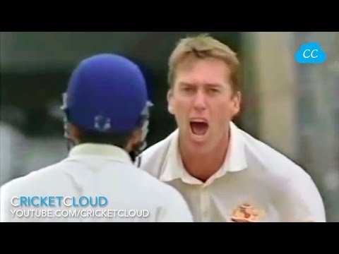 SACHIN vs McGrath - This is Why We call SACHIN - GOD OF CRICKET ( He reply with BAT )