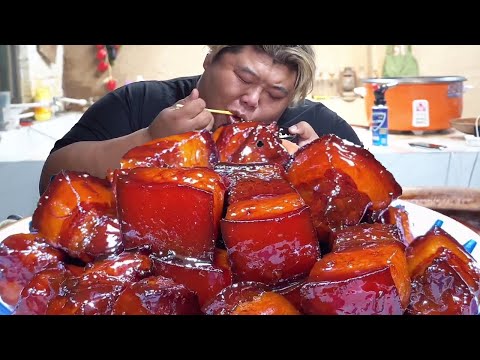 10斤红烧肉款待客人，朋友做客猴哥下厨，满满一桌大家吃肉真过瘾！【胖猴仔】