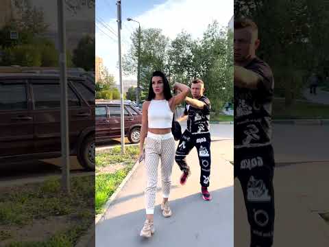 Грабитель вернул все и отдал свое - #Shorts от Корявый VLOG - Денис Бубнов