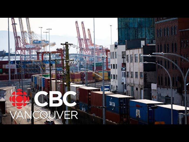 B.C. port workers set to vote on tentative deal