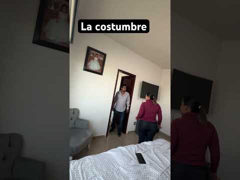 La costumbre #humor #humorfamiliar #youtubeshorts #viralvideo