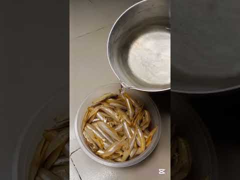 ছোট মাছ এভাবে সংরক্ষণ করে রাখুন 😱👍🏽 #everyone #tips101 #viralshort #dailyvlog #recipe #everyone
