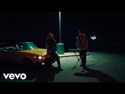 Gryffin &amp; Elley Duh&#233; - Forever (Official Music Video)