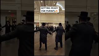 Just some Jews dancing 🕺