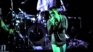 The Smiths - Frankly, Mr Shankly (live '86) (czech subtitles)