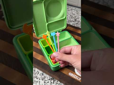 My arch nemesis: The Uncrustable… Let’s pack lunch! 🥪 #lunchbox #schoollunch