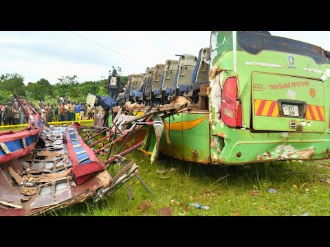 AJALI YA BASI YAUA WATU 11 BIHARAMULO, WAZIRI BASHUNGWA AFIKA HOSPITALI KUWAONA MAJERUHI