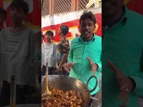 Body Builders भी खाने आते है ये Black Kobra Momos | Indian Street Food