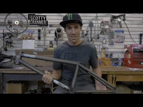 BUILDING UP MY NEW HYPER BMX SIGNATURE FRAME!