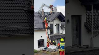 Feuer vernichtet Dachstuhl