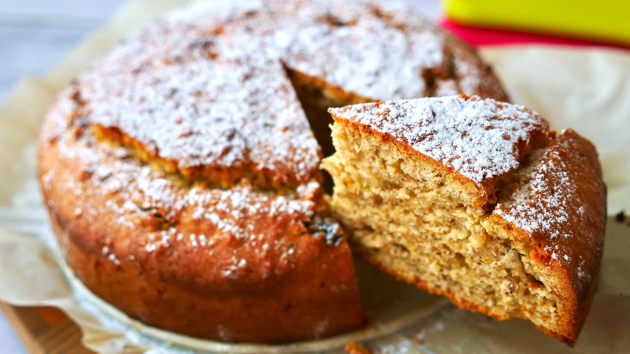 Очень простой пирог с изюмом и орехами