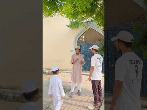 नमाज़ी की अल्लाह ने मदत🤲🏻🕌💔#allah #namazi #emotional #tranding #islamic #shortsfeed #viralshort