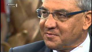 Schalke 04 - Felix Magath bleibt bis zur Meisterschaft