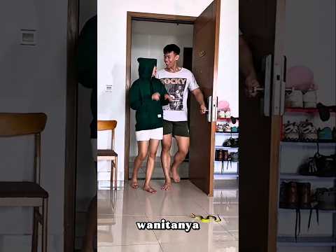 ada ular 😱😱#youtubeshorts #shorts