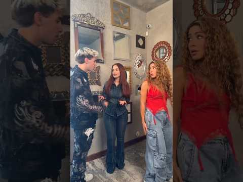 @Shakira Ella Esta Casada 🥴