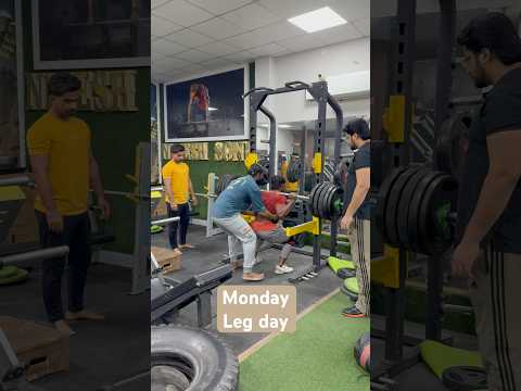 Monday leg day #youtube #youtubeshorts #legday