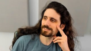 Alva Majo sobre su melena