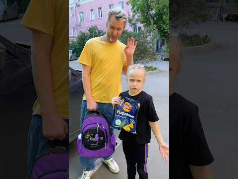 Оливия и чипсы неразделимы 🤣🙌