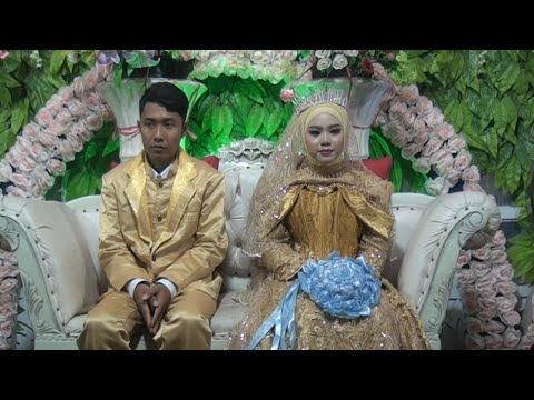 Pengantin di Sesion Busana Pamungkas