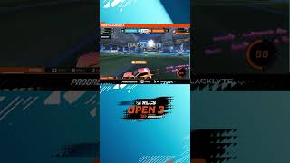 DIAZ WITH THE INSANE ANGLE