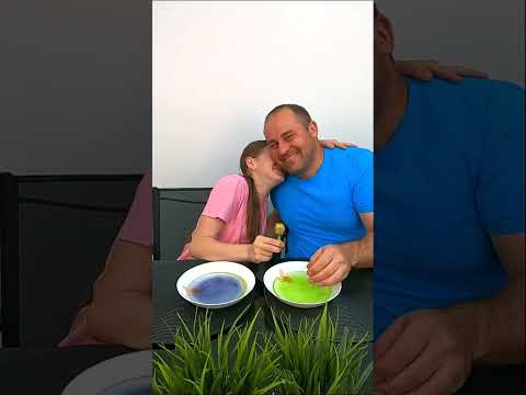 Cotton candy with surprise vs funny daughter 😊😍