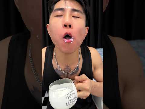 The first time I ate preserved eggs dipped in yogurt was an immersive mukbang way to eat preserved