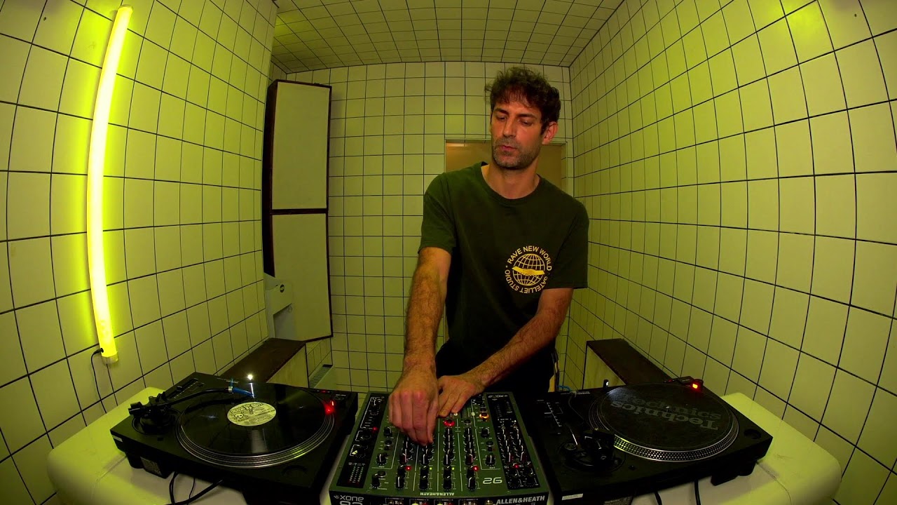 Lamache | HÖR – April 22 / 2026