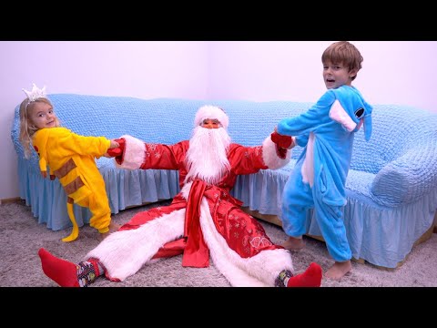 Bogdan si Anabella l-au prins pe Mos Craciun | Sketch Anabella Show