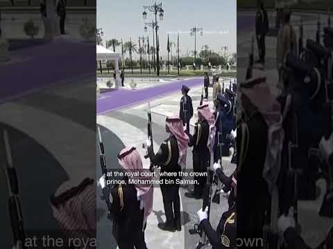 Trump receives lavish welcome in Saudi Arabia