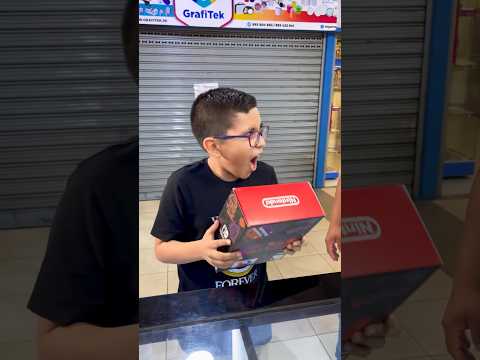 Encuentra tu regalo perfecto 🤩🥳 #nintendoswitch #scarletviolet #switcholed #pokemon #playstation