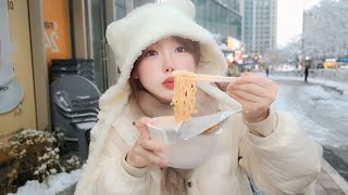 첫 눈 오는 날 사서 고생하는 사람 ㅋㅋㅋㅋㅋ