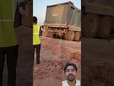 dumper ki kmaani tut gyi #automobile #excavator #jcb #dumper #facts #shortsfeed #ytshorts #shorts