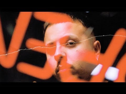 CRUZ CAFUNÉ - MINA EL HAMMANI [Moonlight922 no. 5]