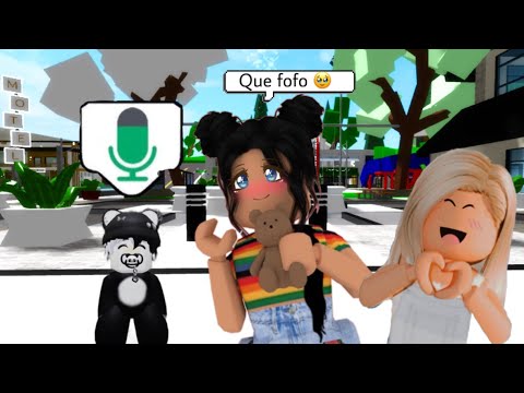 Essas crianças usando voice chat no ROBLOX são muito FOFAAAAAAS