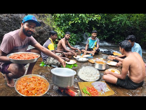 पावसाळी चिकन पार्टीची धम्माल , व्हाळात बनवली चिकन रेसिपी | village chicken recipe @TejaGurav