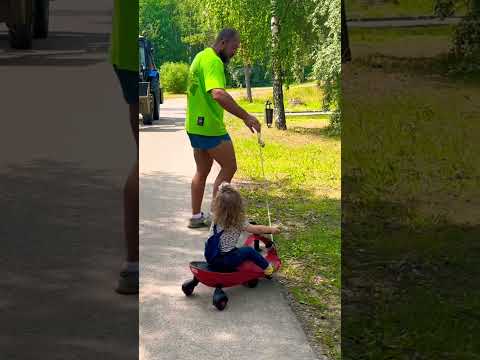 Синий трактор или как Милаша попала в аварию😂😂😂 #синийтрактор