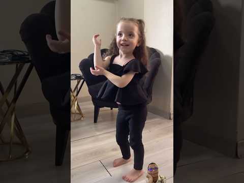 Smart kid #funny #comedy #memes #love #like #shorts #youtubeshorts #fyp #shortvideo #happy #play